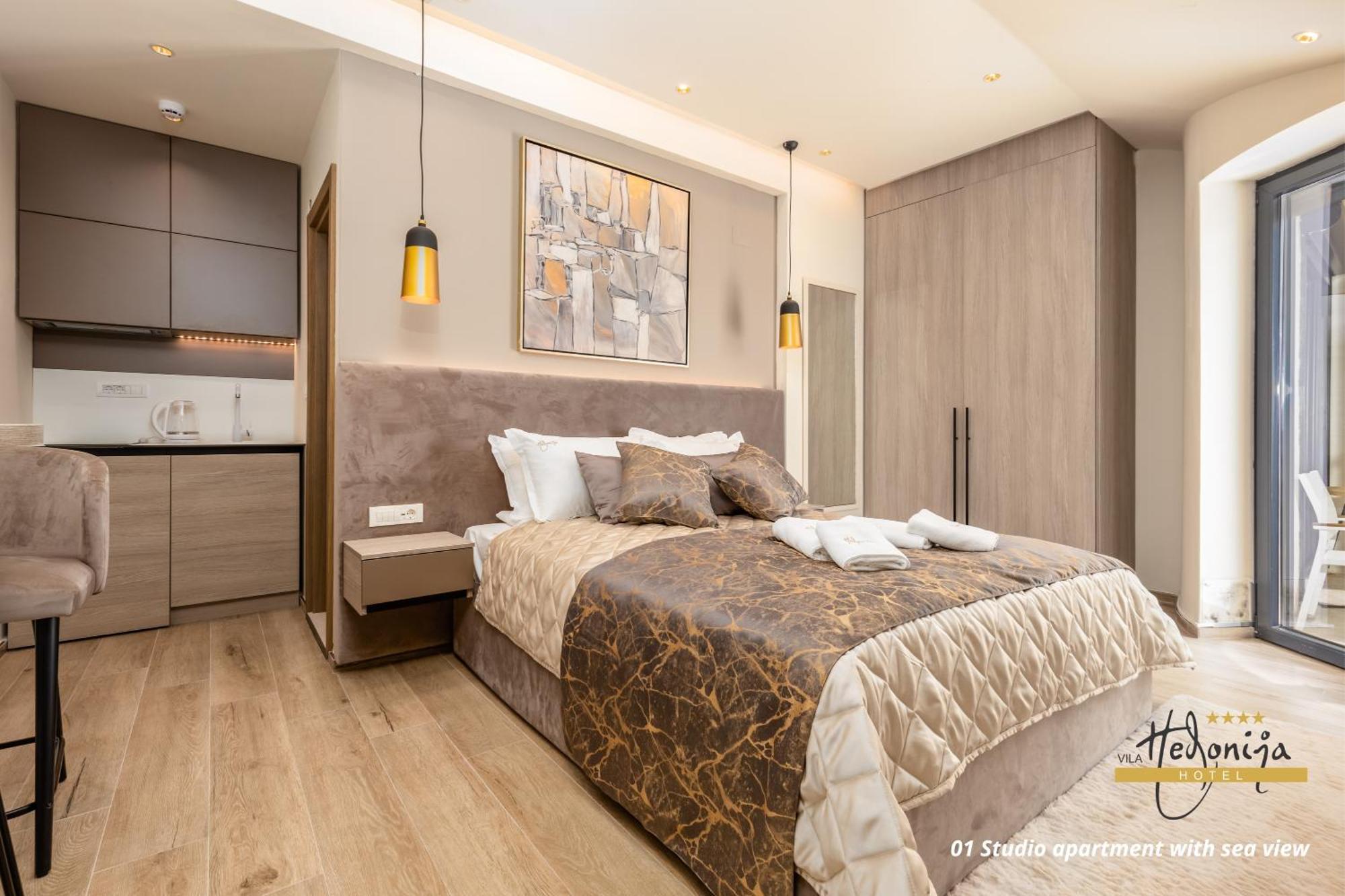 Hotel Vila Hedonija 赫尔采格诺维 外观 照片