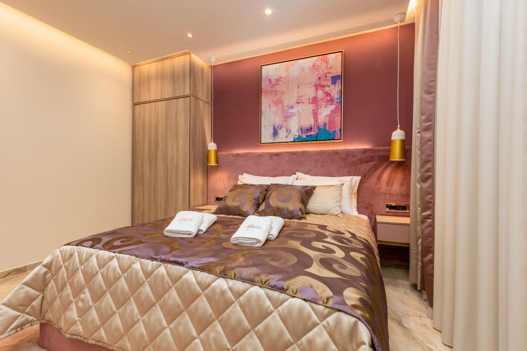 Hotel Vila Hedonija 赫尔采格诺维 外观 照片