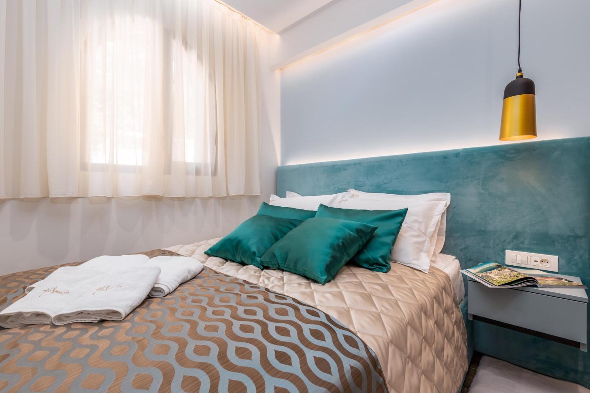 Hotel Vila Hedonija 赫尔采格诺维 客房 照片