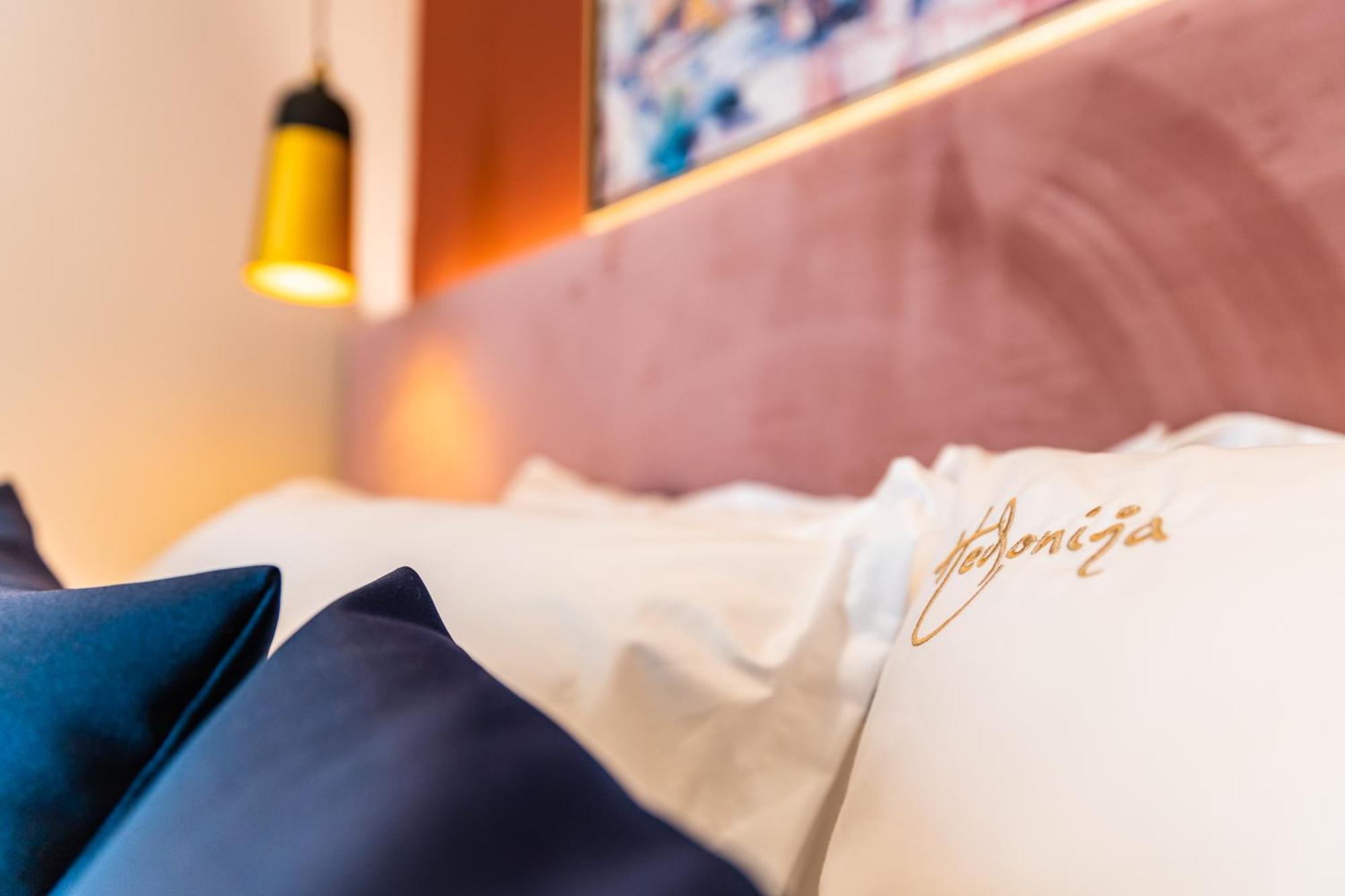 Hotel Vila Hedonija 赫尔采格诺维 外观 照片